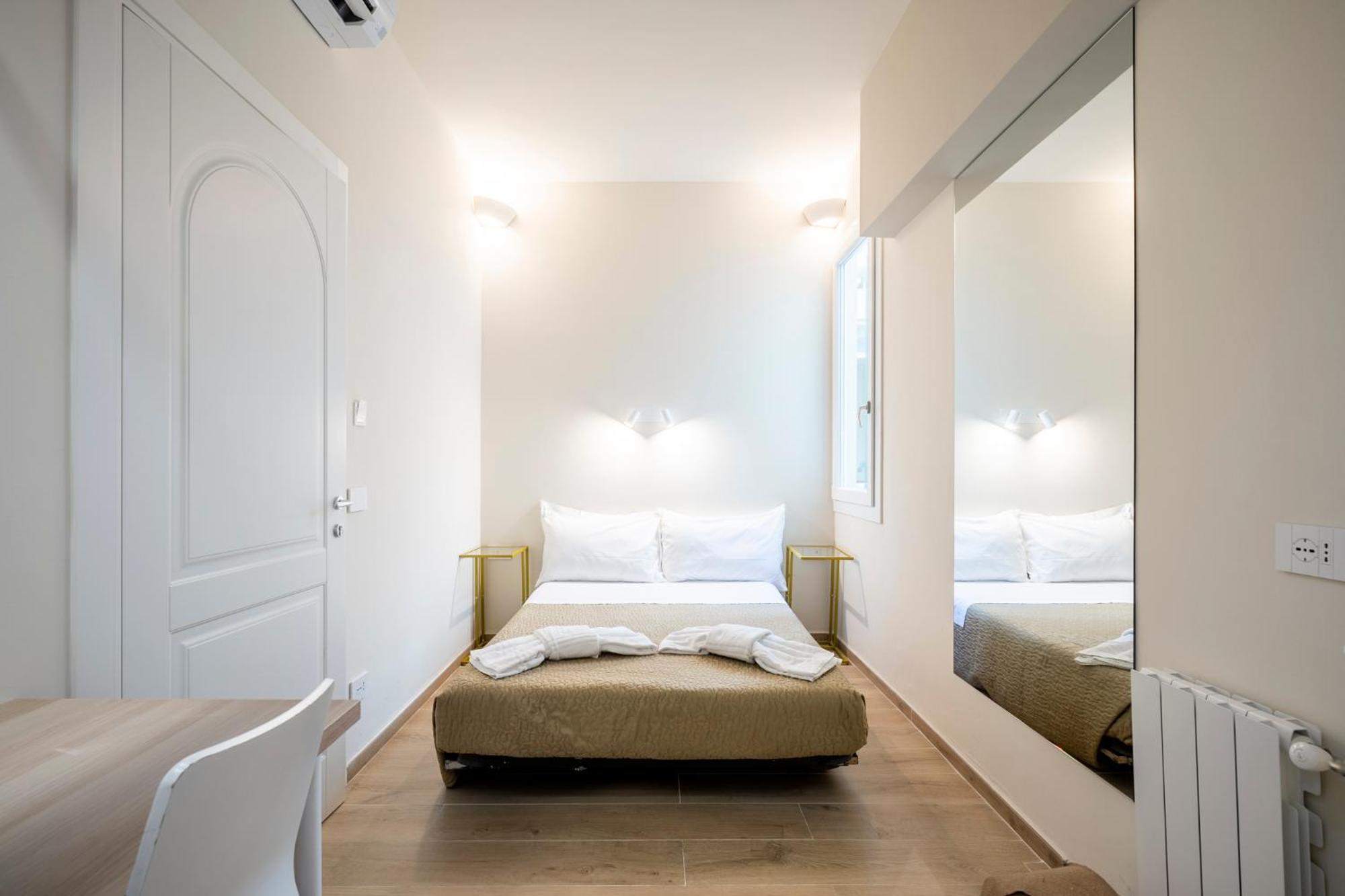 Duomo - Camere Matrimoniali Con Bagno Privato Firenze Eksteriør billede