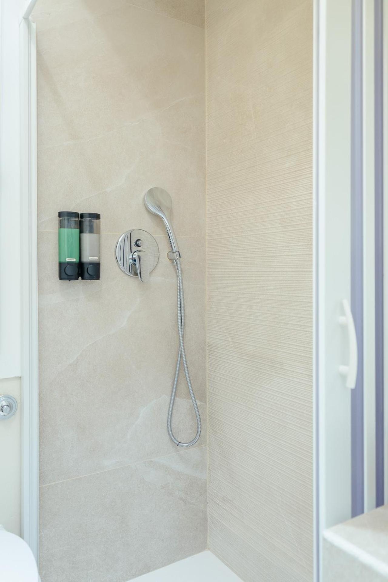 Duomo - Camere Matrimoniali Con Bagno Privato Firenze Eksteriør billede